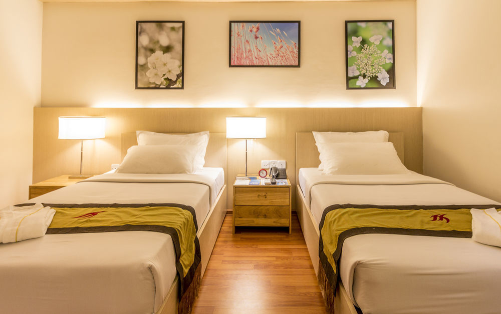 Hotel 7 Mile Rangun Kültér fotó